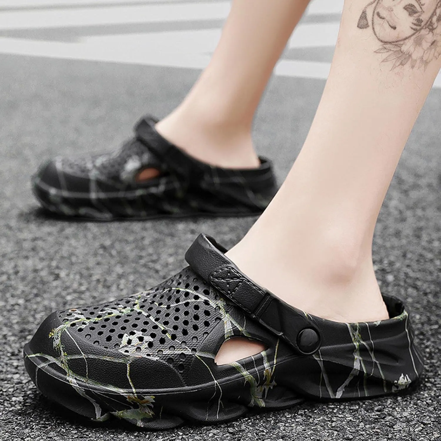 Meidiastra Men's Clogs Athletic Sports Sandal Water Slippers Beach Sports Sandals Slip-On Yard Garden Shoes with Adjustable Back Strap - River Edge