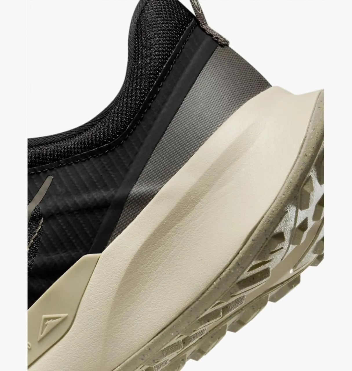 Nike Men Running Shoe