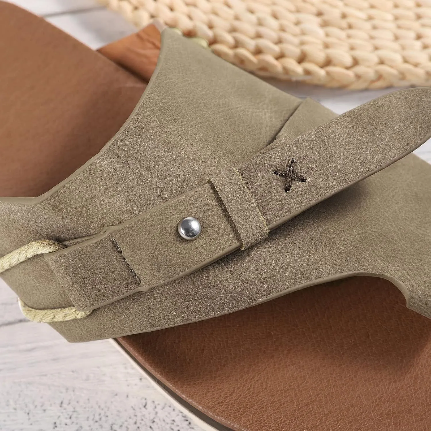 Summer Sandals for Women, Flip Flops for Women Summer Beach Casual Sandals Flat Slip Outdoor Comfy Flip Flops