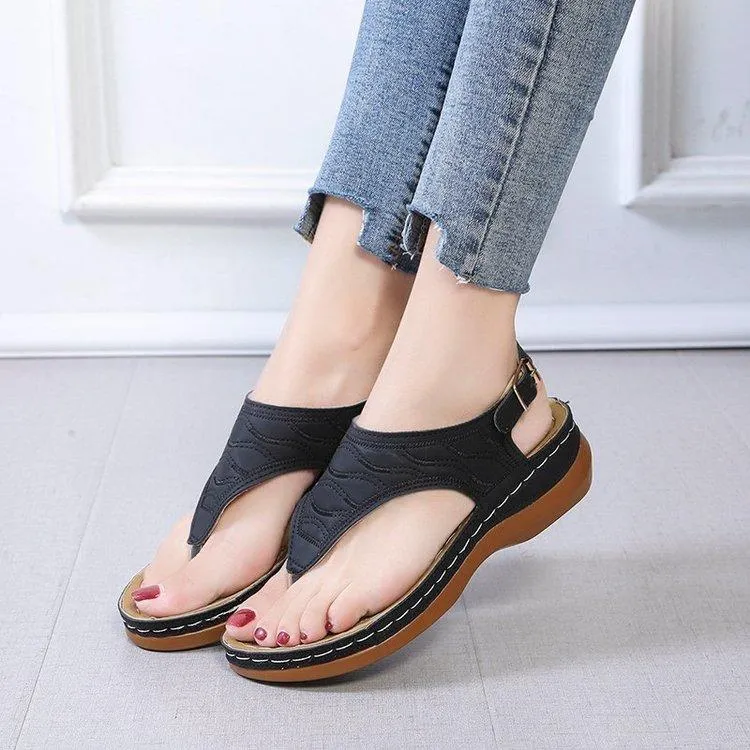 Women platform flip flop buckle 
strap wedge sandals