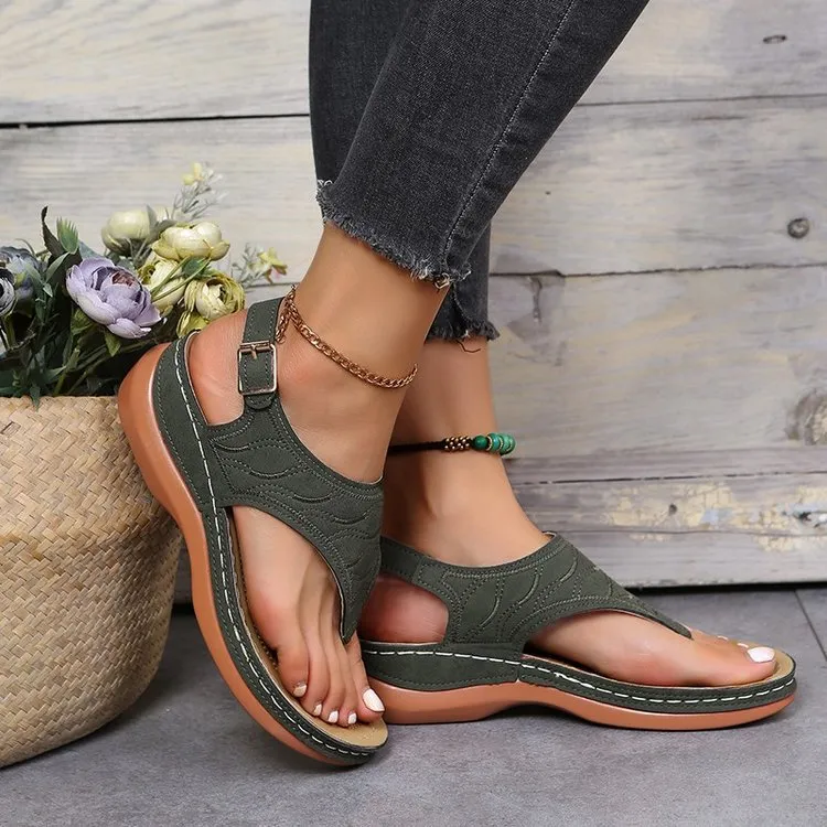 Women platform flip flop buckle 
strap wedge sandals