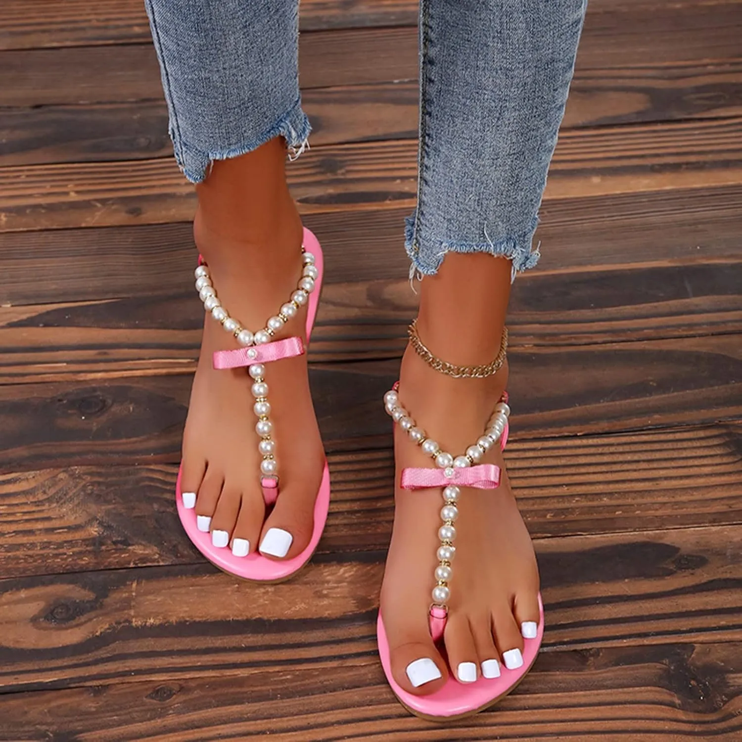 Womens Thong Pearl Beaded Flat Sandals Fashion Round Toe Clip Toe Bowknot Elastic Strap Slip-on Shoes Summer Casual Ladies Beach Slipper